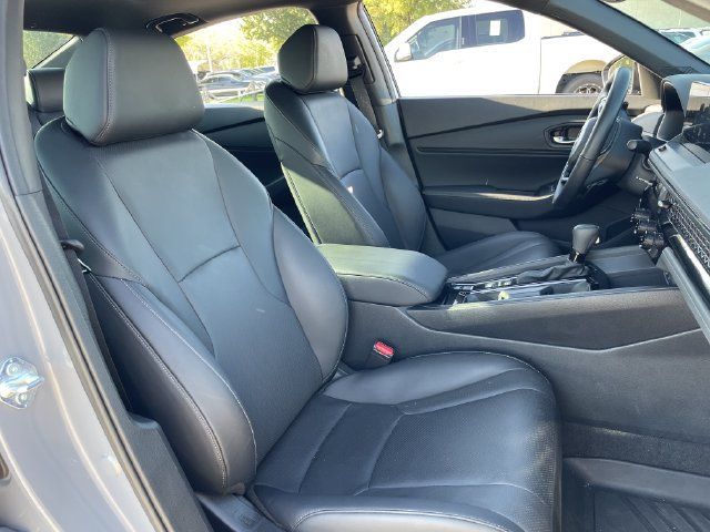 Used 2025 Honda Accord Sport image 27
