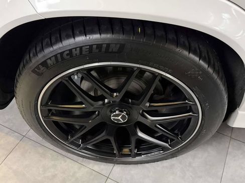 Certified 2024 Mercedes-Benz GLE 53 AMG 4MATIC image 5