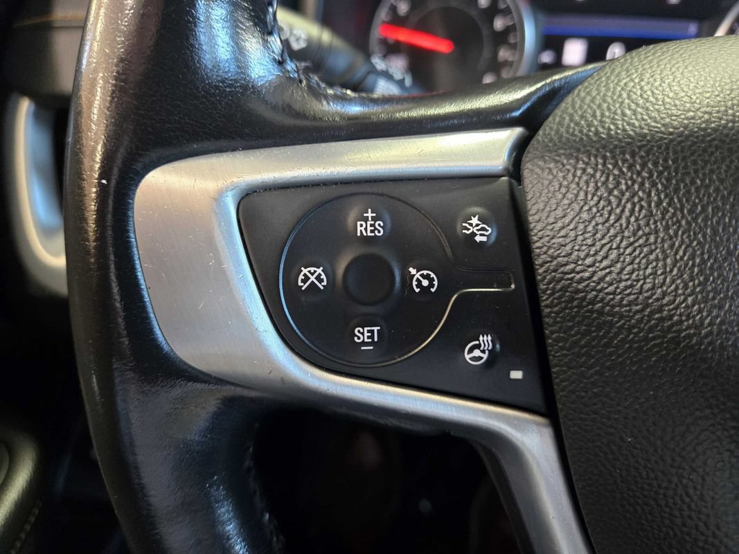 Used 2020 GMC Terrain SLT w/ Preferred Package AWD/4WD image 16