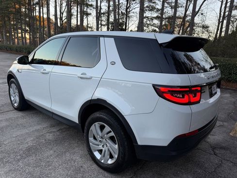 Used 2020 Land Rover Discovery Sport S image 5