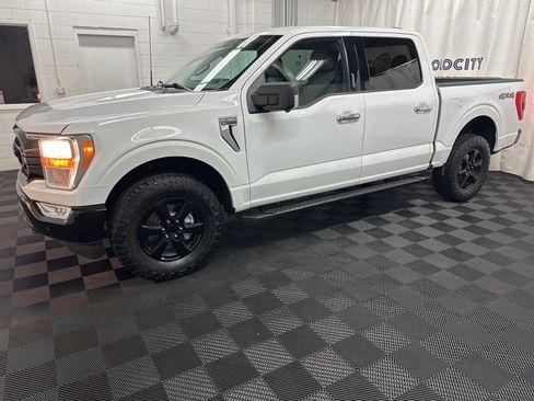 Used 2023 Ford F150 XLT w/ Equipment Group 301A Mid image 5