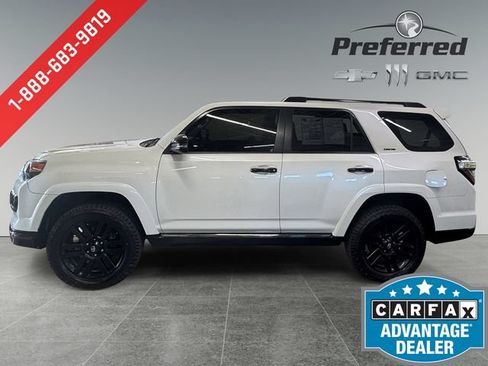 Used 2019 Toyota 4Runner Limited AWD/4WD image 10