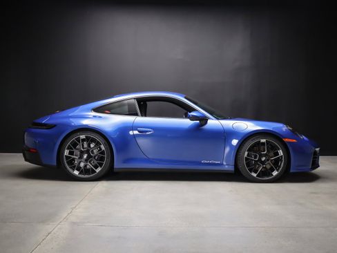 Certified 2026 Porsche 911 Carrera T RWD image 13