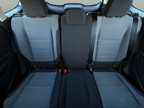 Used 2018 Ford Escape S image 21