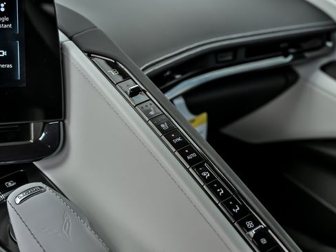 Used 2025 Chevrolet Corvette Stingray Preferred Cpe w/ Stealth Interior Trim Package RWD image 43