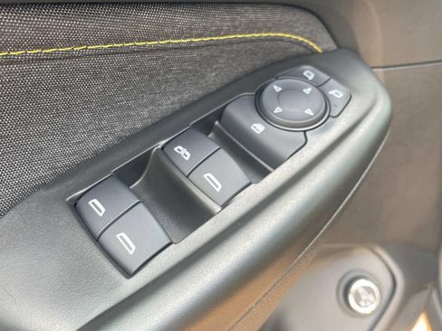 Used 2024 Chevrolet TrailBlazer ACTIV w/ Convenience Package FWD image 16