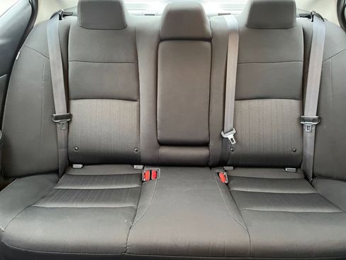 Used 2025 Nissan Altima 2.5 SV image 37