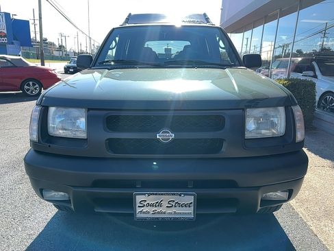 Used 2001 Nissan Xterra XE image 27