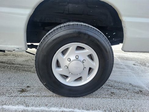 Used 2008 Ford E-350 and Econoline 350 Super Duty image 23