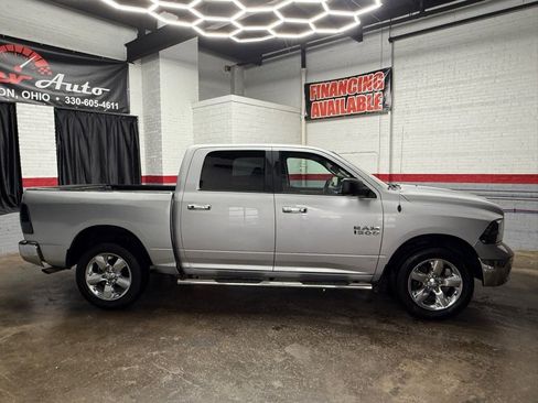 Used 2017 RAM 1500 Big Horn image 2