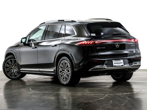 New 2026 Mercedes-Benz EQS 400 4MATIC SUV image 11