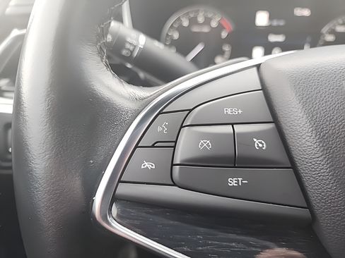 Used 2022 Cadillac XT5 Premium Luxury AWD/4WD image 14