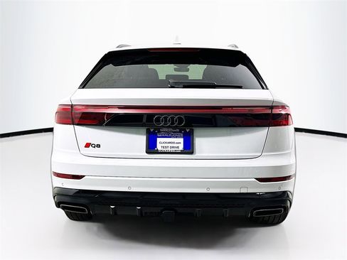 Used 2025 Audi Q8 Premium Plus w/ Premium Plus Package image 14