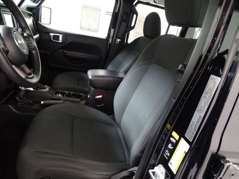 Used 2021 Jeep Wrangler Unlimited Sport image 2