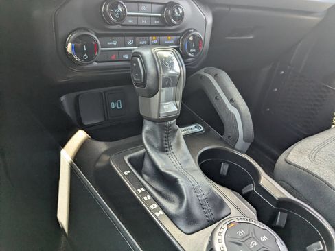 Used 2022 Ford Bronco Big Bend w/ Sasquatch Package AWD/4WD image 19