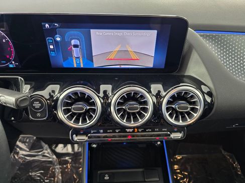 Certified 2025 Mercedes-Benz GLA 250 GLA 250 image 21