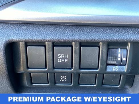 Used 2023 Subaru Forester Premium image 19