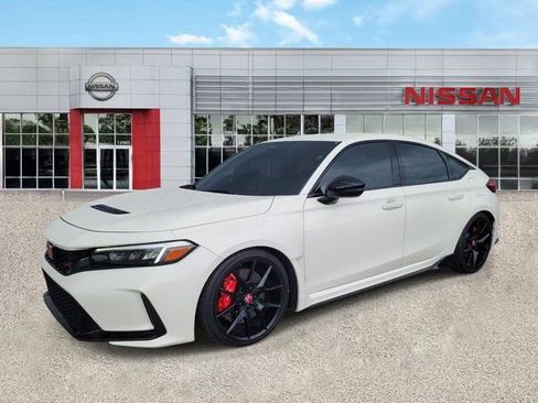 Used 2024 Honda Civic Type R image 5