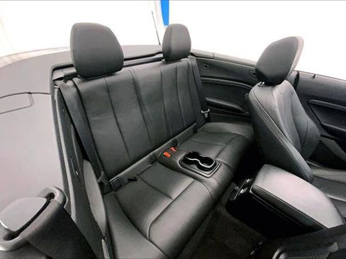 Used 2016 BMW M235i xDrive Convertible image 15