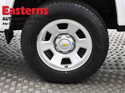 Used 2021 Chevrolet Colorado W/T w/ WT Convenience Package image 34