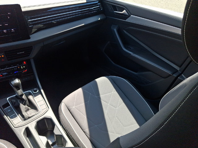 Certified 2026 Volkswagen Jetta Sport FWD image 16