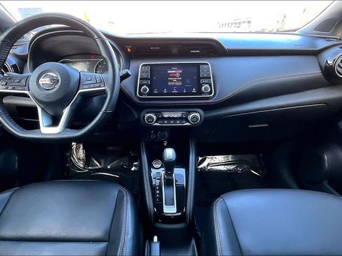 Used 2020 Nissan Kicks SR w/ SR Premium Package image 17