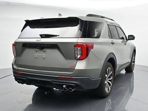 Used 2020 Ford Explorer ST w/ Premium Technology Package AWD/4WD image 6