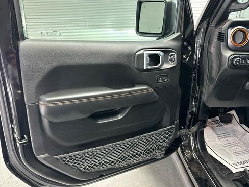 Used 2022 Jeep Gladiator Mojave w/ LED Lighting Group AWD/4WD image 20