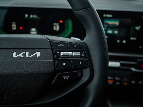 New 2026 Kia Sportage X-Line image 20