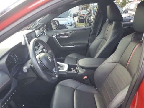 Used 2022 Toyota RAV4 XSE image 17