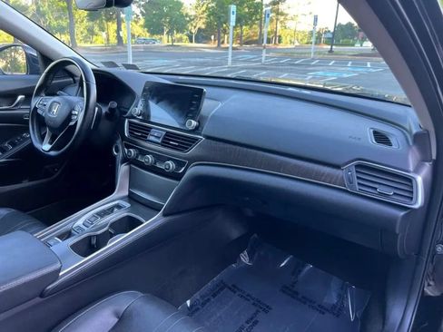Used 2018 Honda Accord EX-L image 15
