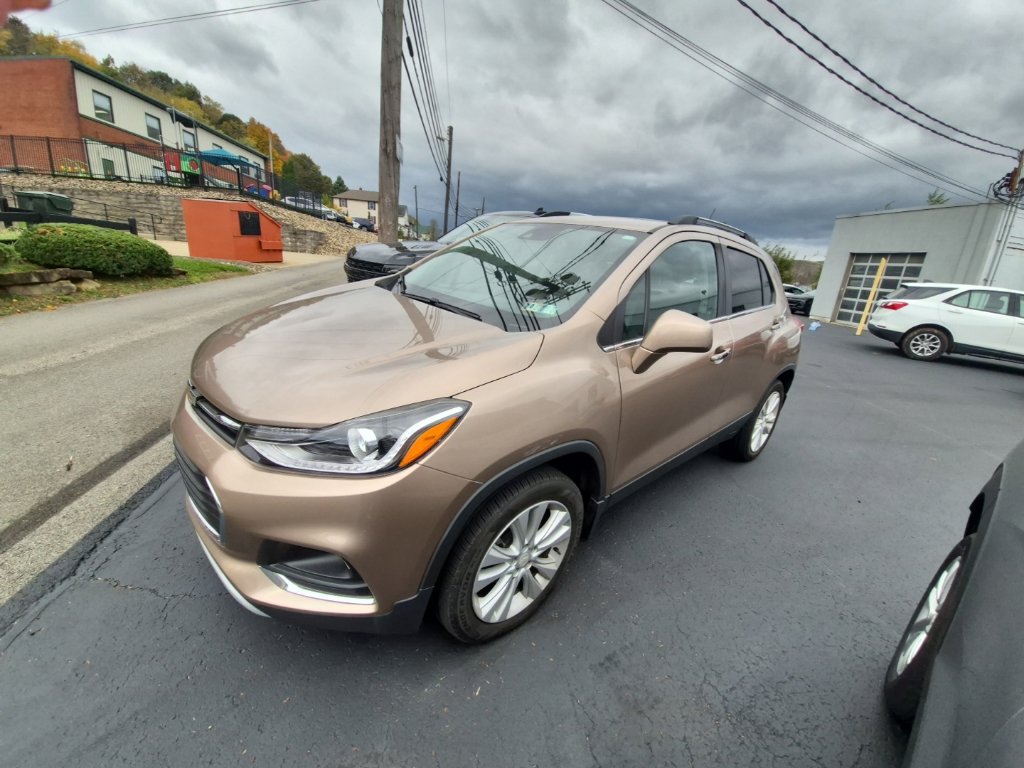 Used 2018 Chevrolet Trax Premier AWD/4WD image 4