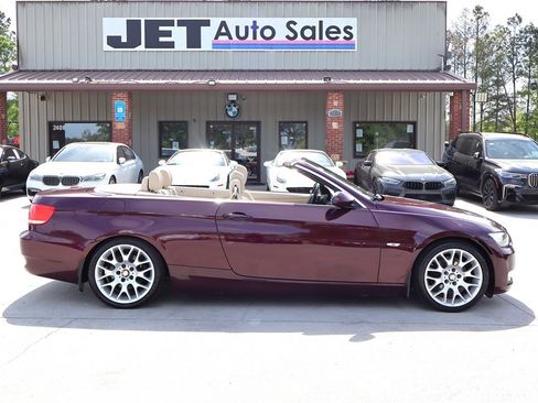 Used 2008 BMW 328i Convertible image 14