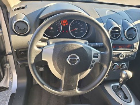 Used 2009 Nissan Rogue S image 29