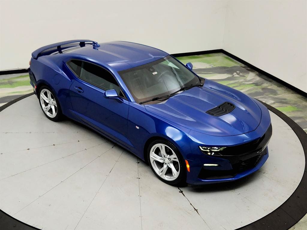 Used 2019 Chevrolet Camaro SS RWD image 31