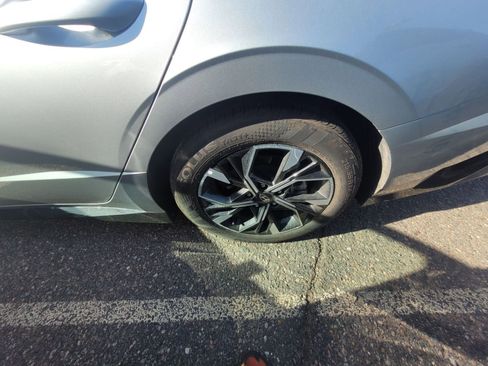 Used 2025 Hyundai Sonata SEL image 11