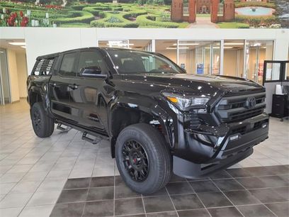 New 2025 Toyota Tacoma SR5