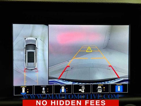 Used 2022 GMC Terrain SLT w/ Tech Package image 27