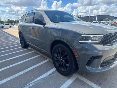 Used 2025 Dodge Durango GT w/ Blacktop Package RWD image 6