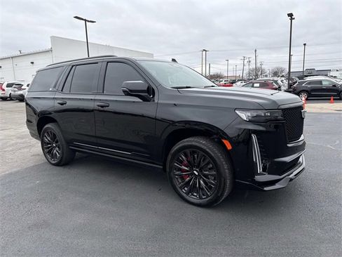 Used 2024 Cadillac Escalade V image 7