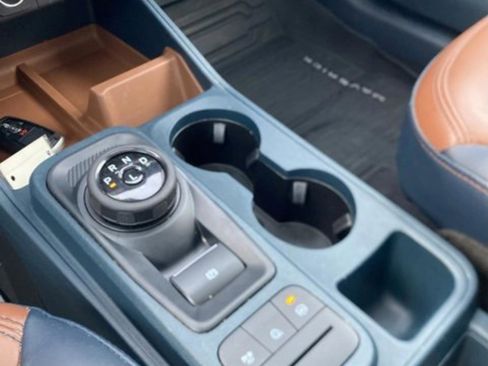 Used 2023 Ford Maverick Lariat w/ Lariat Luxury Package image 23