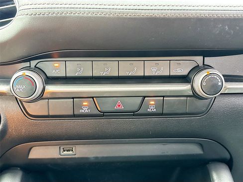 Used 2021 MAZDA MAZDA3 s image 17