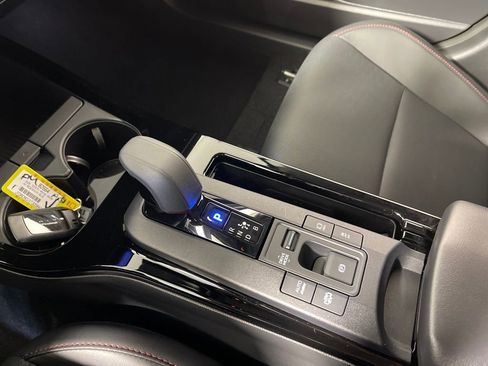 Used 2026 Toyota Prius Plug-In Hybrid image 22