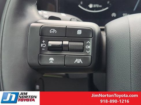 Used 2025 Hyundai Santa Fe Calligraphy AWD/4WD image 28