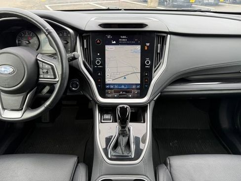 Used 2023 Subaru Outback Limited image 18