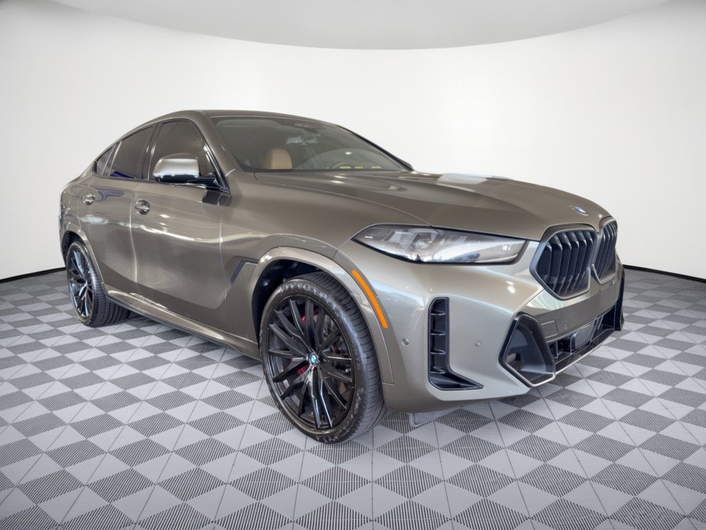 Used 2024 BMW X6 xDrive40i w/ Executive Package AWD/4WD image 5