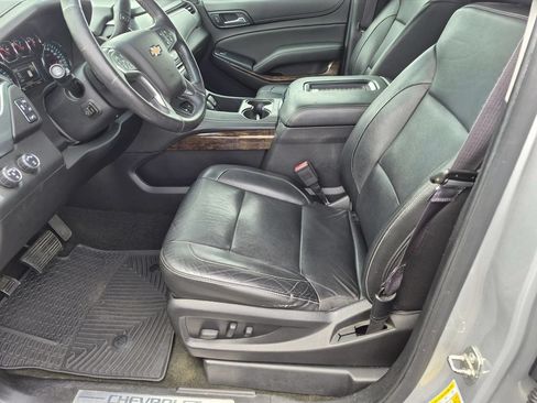 Used 2017 Chevrolet Suburban LT AWD/4WD image 12