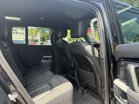 Used 2021 Land Rover Defender 110 S AWD/4WD image 38