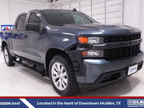 Used 2021 Chevrolet Silverado 1500 Custom RWD image 3