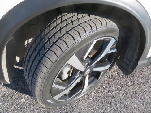 Used 2022 Nissan Rogue Sport SL image 10